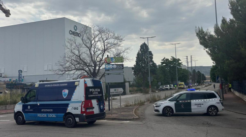 Cuatro heridos y más de 600 trabajadores desalojados tras una explosión en una farmacéutica de Azuqueca