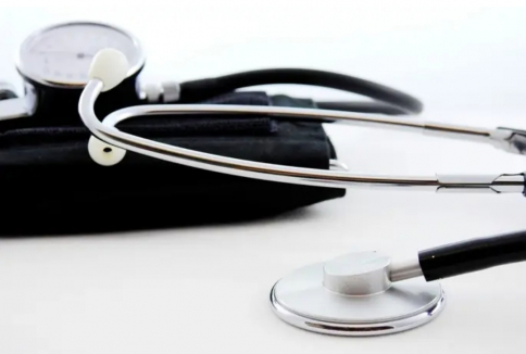  Condenan la agresión sufrida por una inspectora médica en Guadalajara