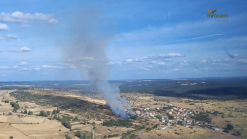 Extinguido el incendio declarado este sábado en la pedanía de Torrecuadrada de los Valles