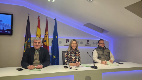 El Ayuntamiento de Guadalajara presenta un presupuesto de 103 millones para 2026 con refuerzo social, servicios y seguridad