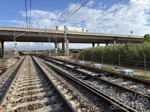 Adif aumenta a 230 km/h la velocidad de los trenes entre Madrid y Barcelona tras la reparación de la vía