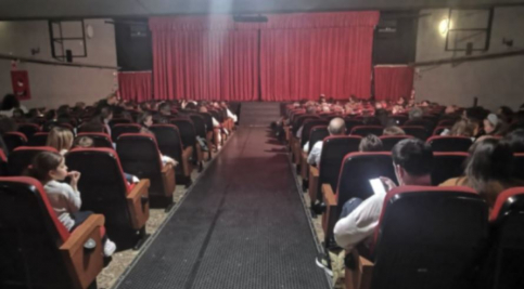 TEATRO EN AZUQUECA: “Gran éxito” de la segunda Espiguita de Oro