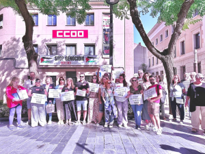 Minuto de silencio de CCOO contra la siniestralidad laboral en Guadalajara: 