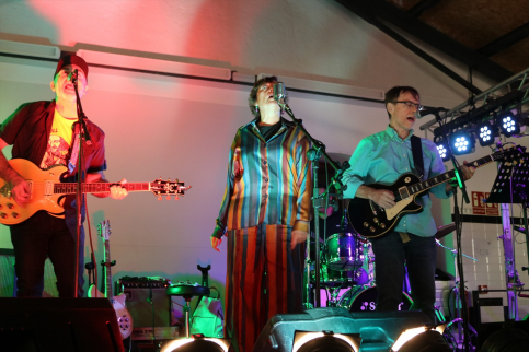 Guadalajara continúa su homenaje a 'La Movida Alcarreña' en el Mercado de Abastos recordando los bares de los '80