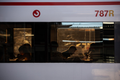 Los viajeros de Cercanías afrontan este lunes el primer día laboral con suspensión de tren entre San Fernando y Azuqueca