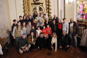 El pregón del Coro de Santa María pone música y emoción al inicio oficial de la Navidad en Sigüenza