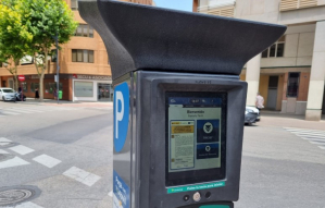 Ana Guarinos valora aplazar o modificar la nueva zona de estacionamiento en Guadalajara